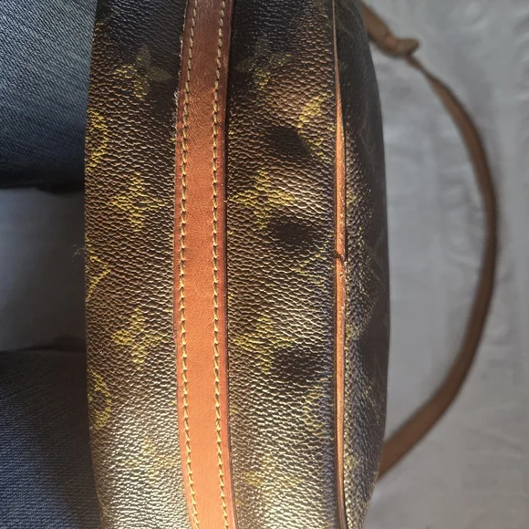 Authentic Louis Vuitton Selin Brown Monogram Crossbody Bag - Picture 8 of 8